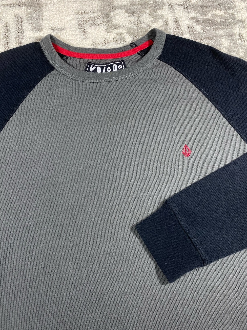 Y2k Volcom Skateboard Thermal Longsleeve